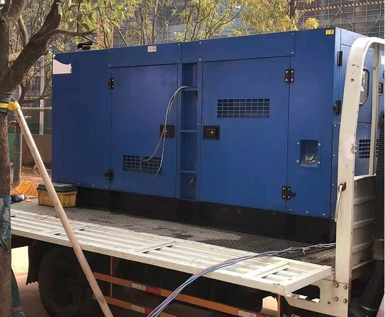 三明柴油发电机组空气滤清器多久更换一次？