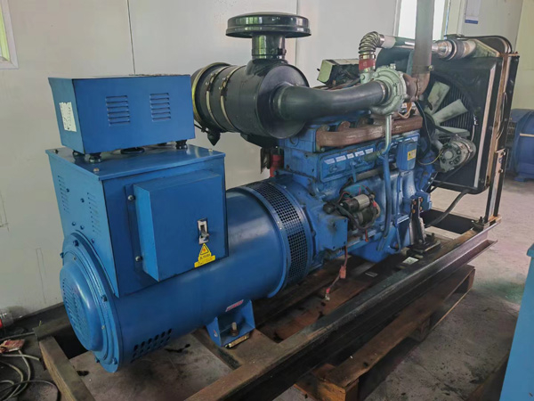 三明100kW柴油发电机组使用多级机油有哪些优缺点？